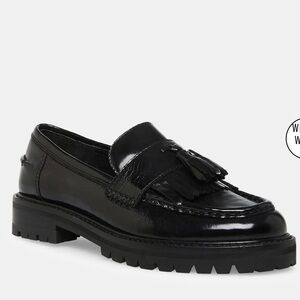 STEVE MADDEN PATENT LEATHER LOAFER SHOES